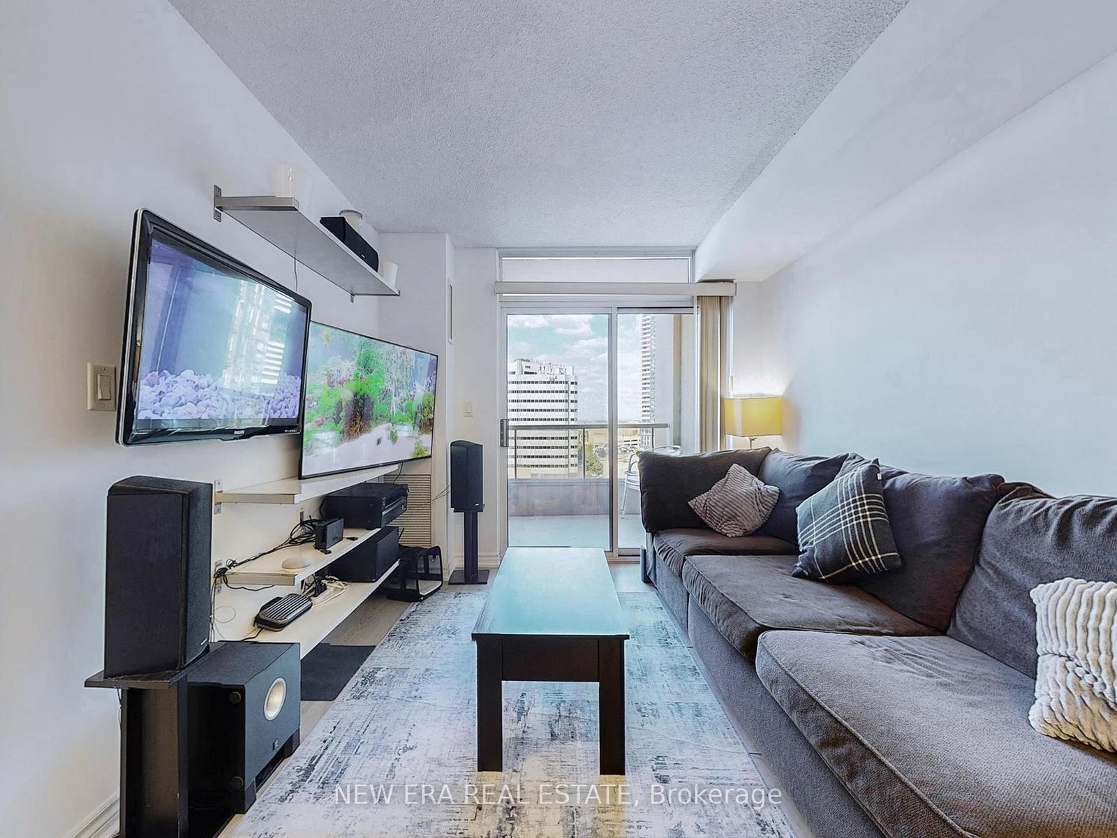 Condo for sale at 923-3888 Duke Of York Boulevard, Mississauga, Ontario, L5B 4P5 - City Centre - MLS: W12946220