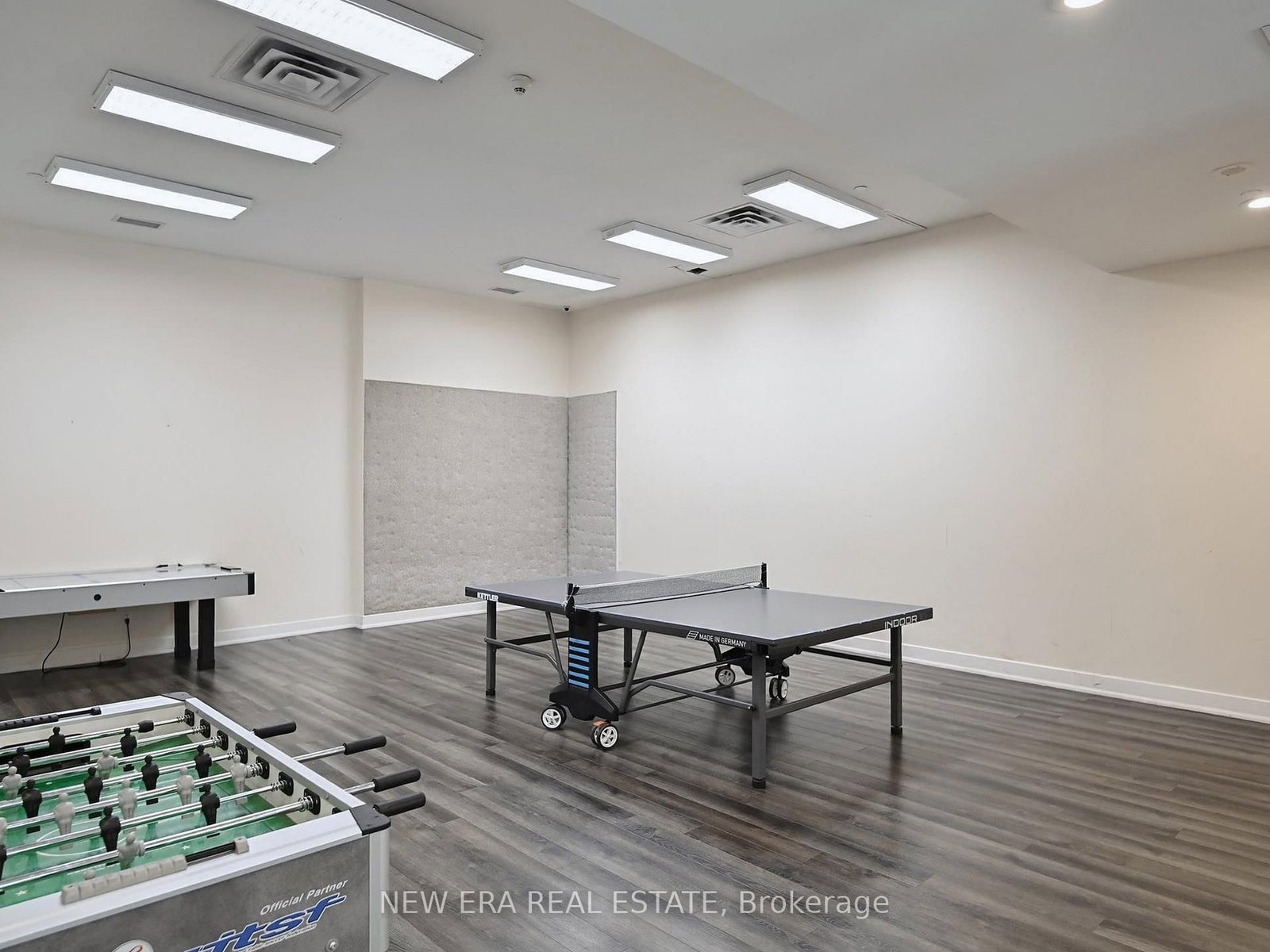 Condo for sale at 923-3888 Duke Of York Boulevard, Mississauga, Ontario, L5B 4P5 - City Centre - MLS: W12946220