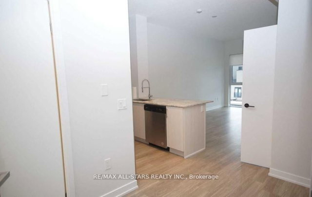 301 - 4085 Parkside Village Drive