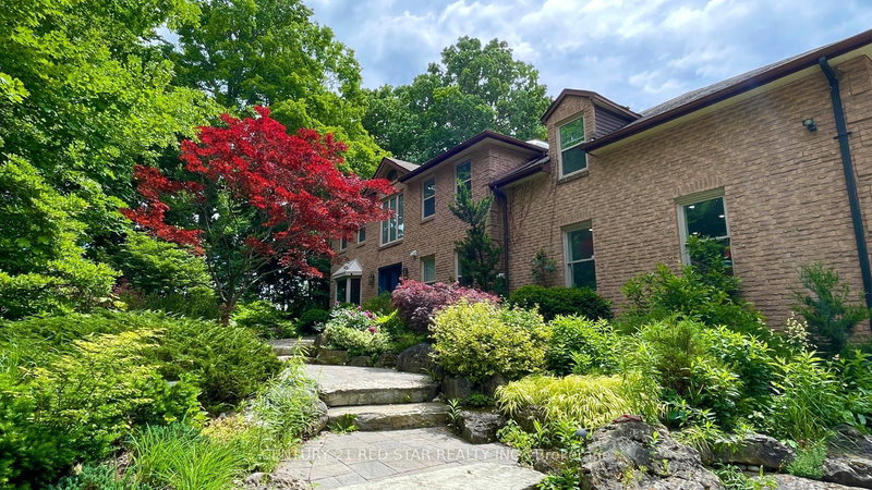 877 The Grange Sdrd, Caledon, L7C 0E4 | Image 2