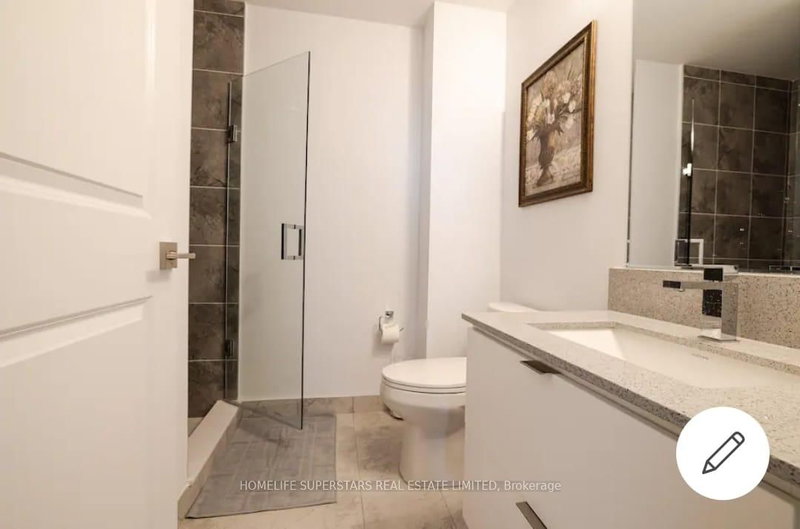 303 - 36 Elm Dr W, Mississauga, L5B 1L9 | Image 3