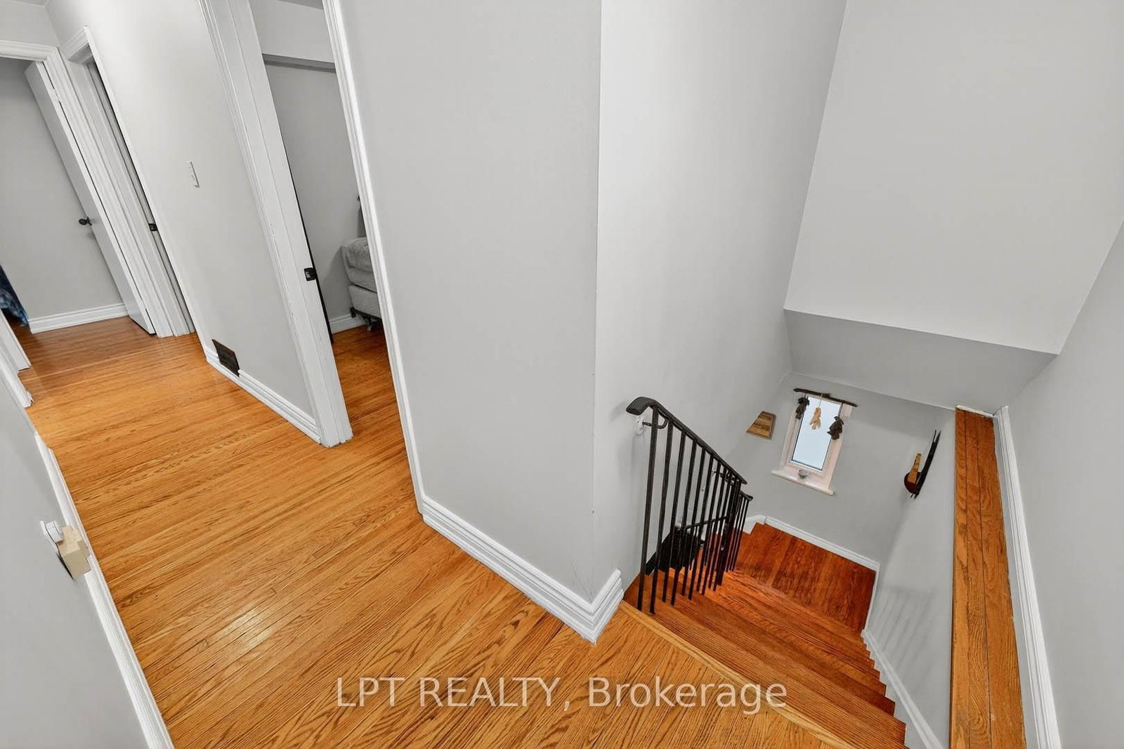 Detached House for sale at 14 Caledon Crescent, Brampton, Ontario, L6W 1C5 - Brampton East - MLS: W12946742