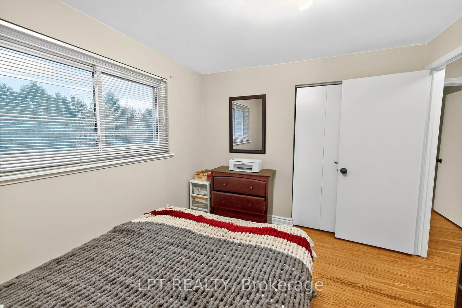 Detached House for sale at 14 Caledon Crescent, Brampton, Ontario, L6W 1C5 - Brampton East - MLS: W12946742