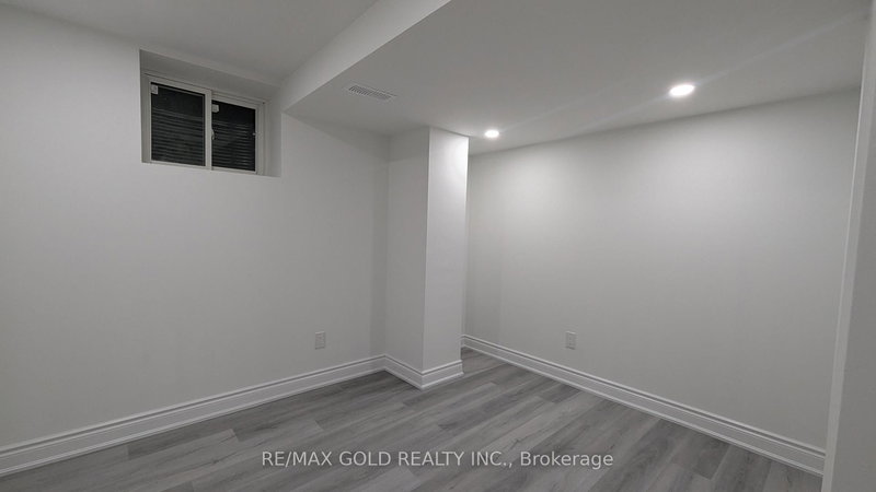 Bsmt - 9 Sugar Pearl Rd, Brampton, L6Z 0K5 | Image 3
