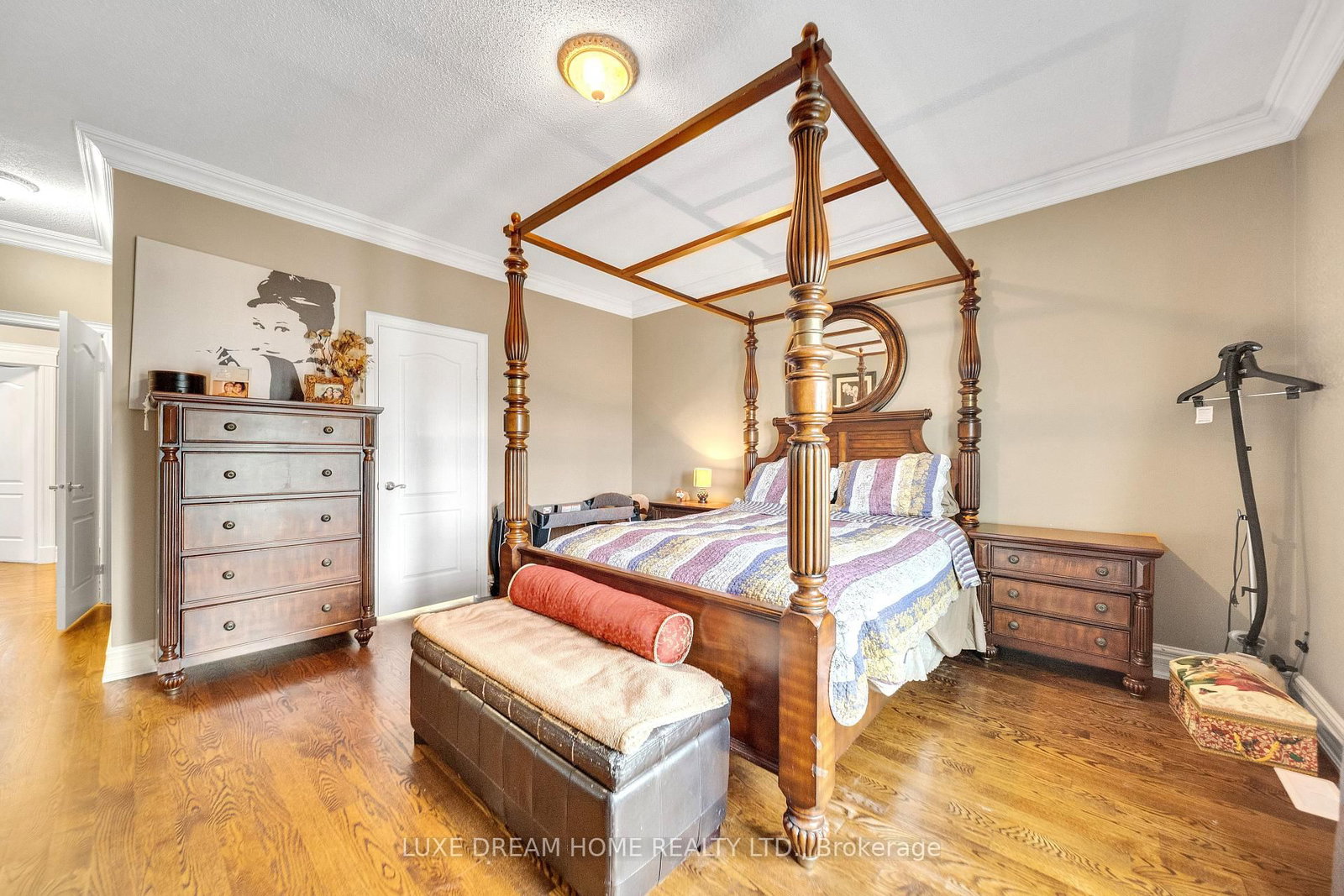 Detached House for sale at 3006 Lower Base Line, Milton, Ontario, L9T 2X5 - Trafalgar - MLS: W12947054