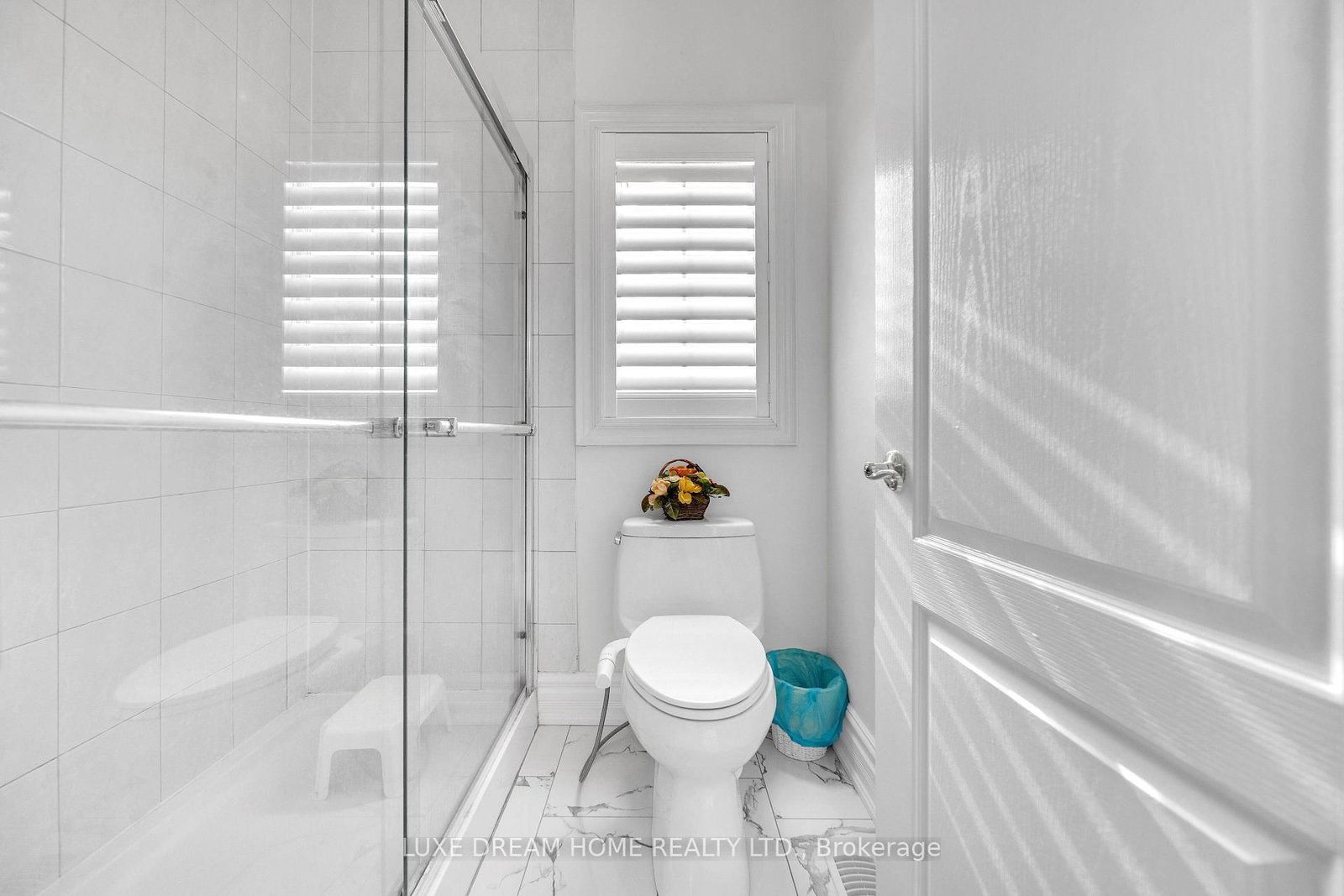 Detached House for sale at 3006 Lower Base Line, Milton, Ontario, L9T 2X5 - Trafalgar - MLS: W12947054