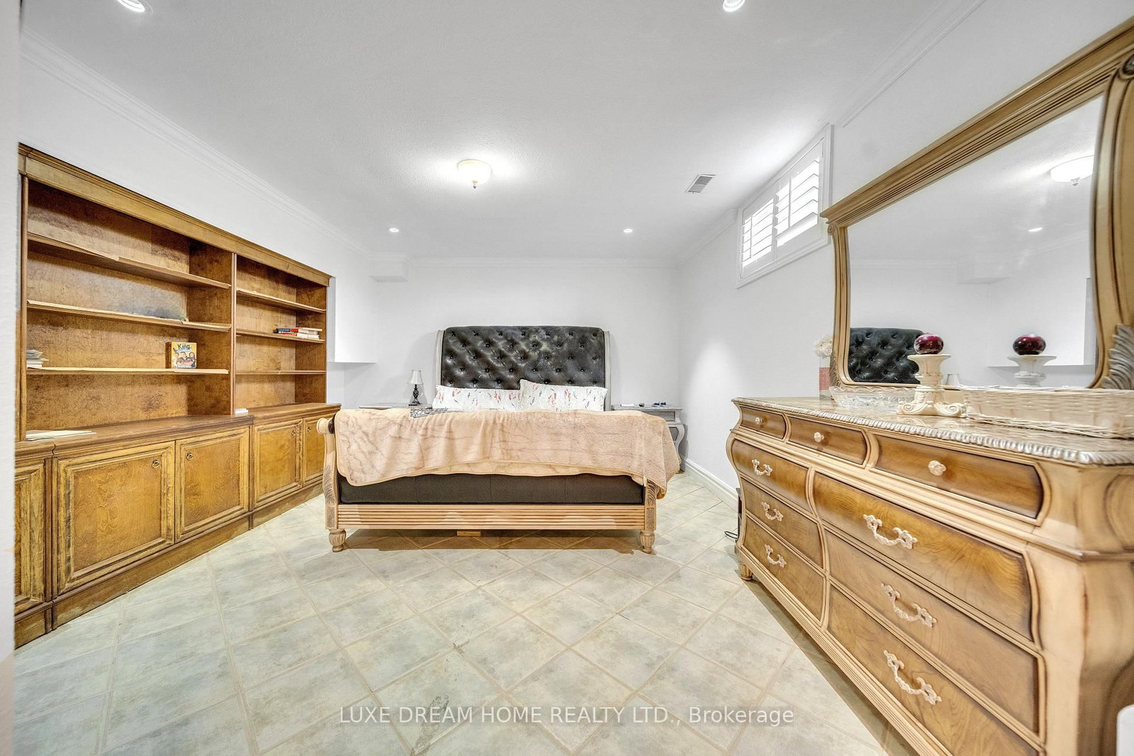 Detached House for sale at 3006 Lower Base Line, Milton, Ontario, L9T 2X5 - Trafalgar - MLS: W12947054