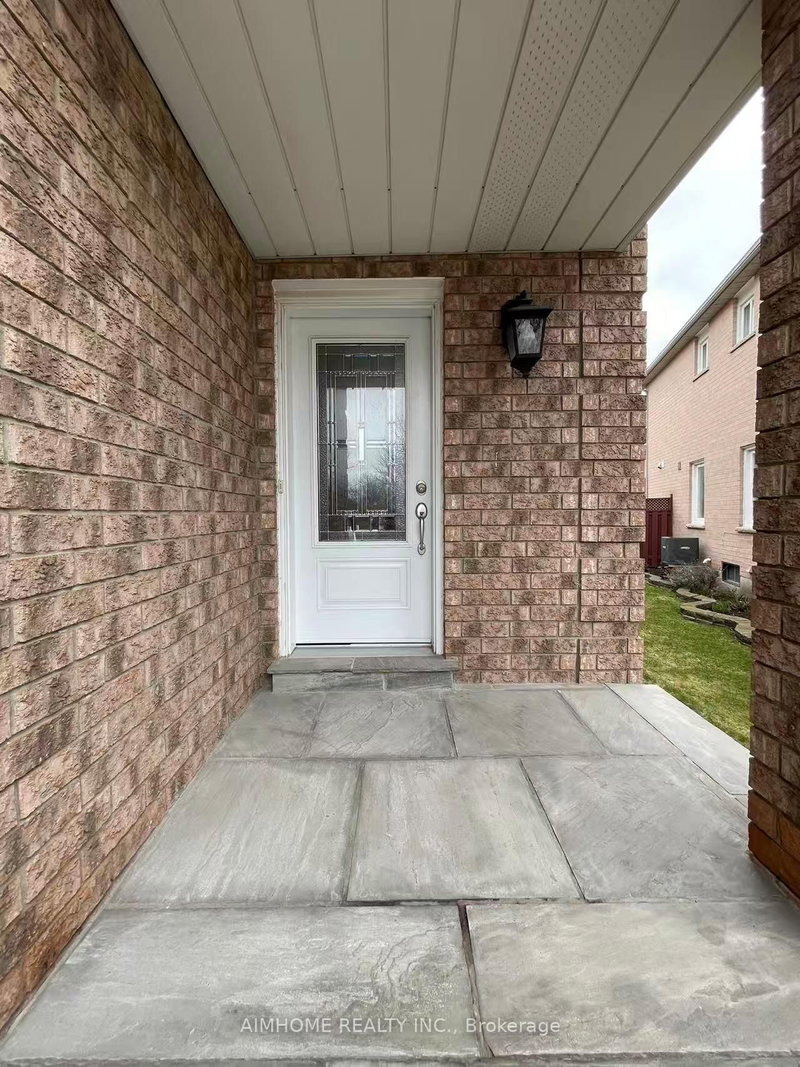 5533 Richmeadow Mews, Mississauga, L4Z 3T3 | Image 3