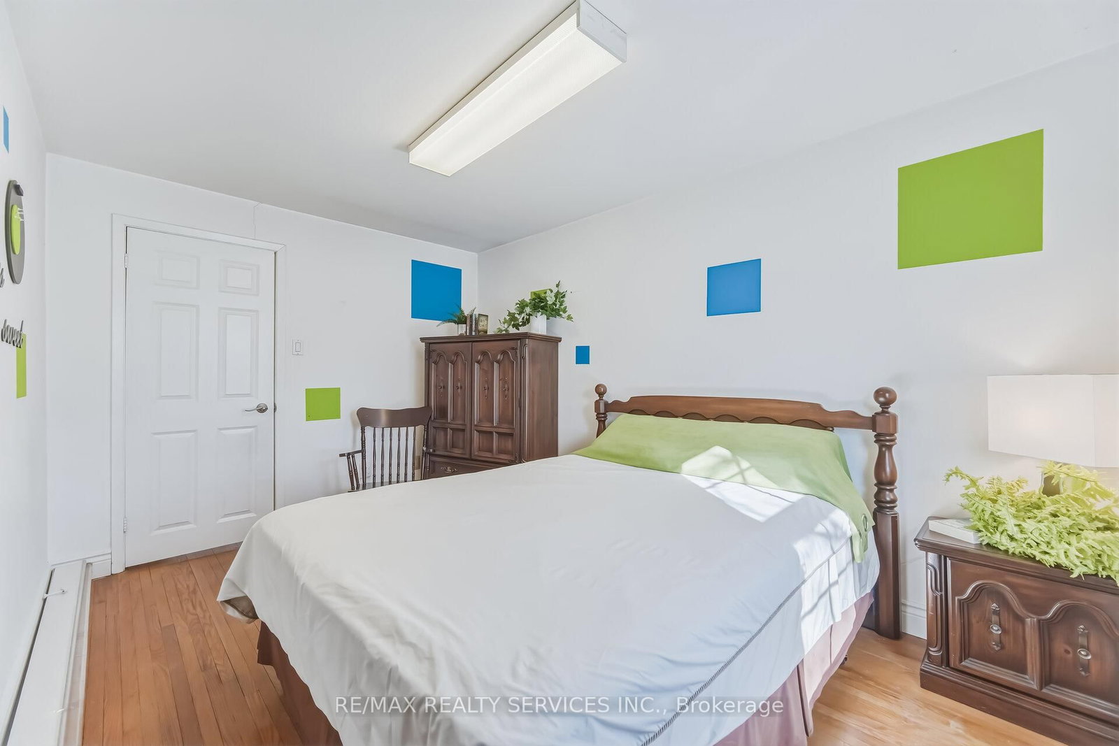 Detached House for sale at 15 Braemar Drive, Brampton, Ontario, L6T 2L5 - Avondale - MLS: W12947624