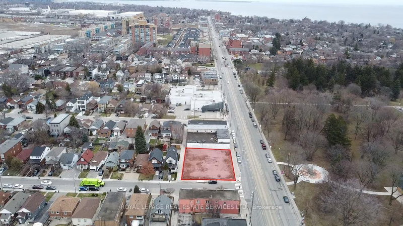 3142 Lake Shore Blvd W, Toronto, M8V 1L4 | Image 2