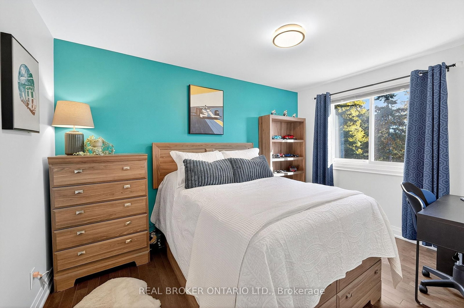 Detached House for sale at 10 Essex Place, Brampton, Ontario, L6T 2A6 - Southgate - MLS: W12947856