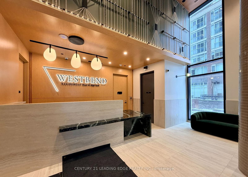 706 - 1660 Bloor St W, Toronto, M6P 1A8 | Image 2