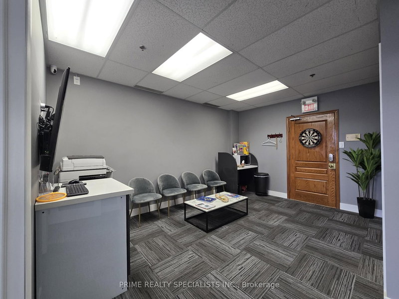 105B - 380 Bovaird Dr E, Brampton, L6X 4N1 | Image 2