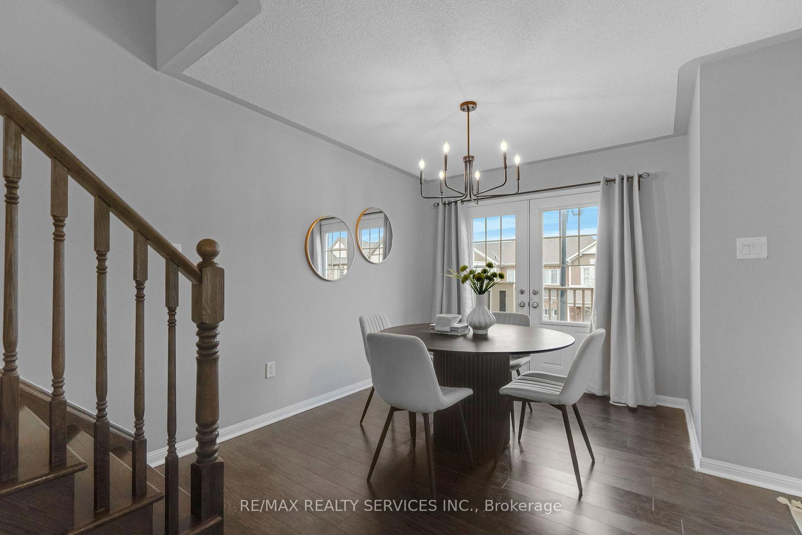 Townhouse for sale at 73 Dredge Court, Milton, Ontario, L9T 8R8 - Willmott - MLS: W12948214