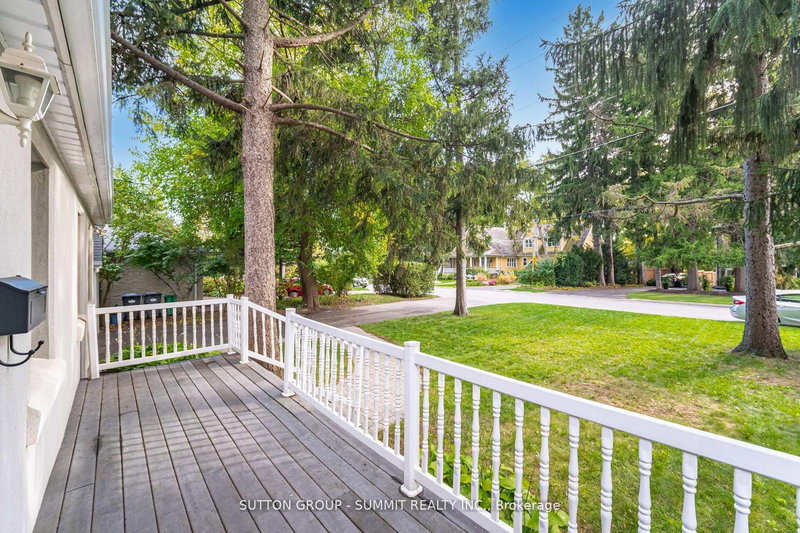 1175 Kane Rd, Mississauga, L5H 2M2 | Image 3