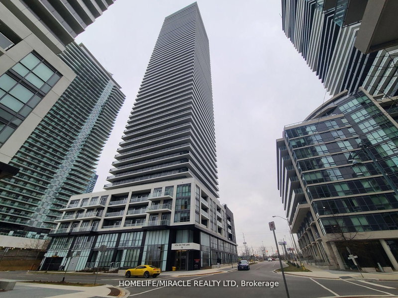 home for lease on 2503-70 Annie Craig Drive