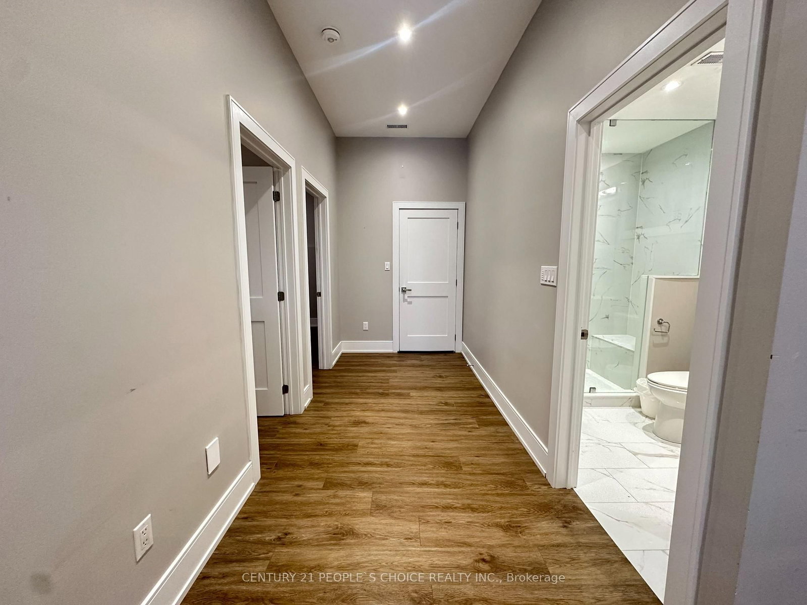 Detached House for lease at Basement-171 Cornelius Pkwy, Toronto, Ontario, M6L 2K8 - Maple Leaf - MLS: W12948456