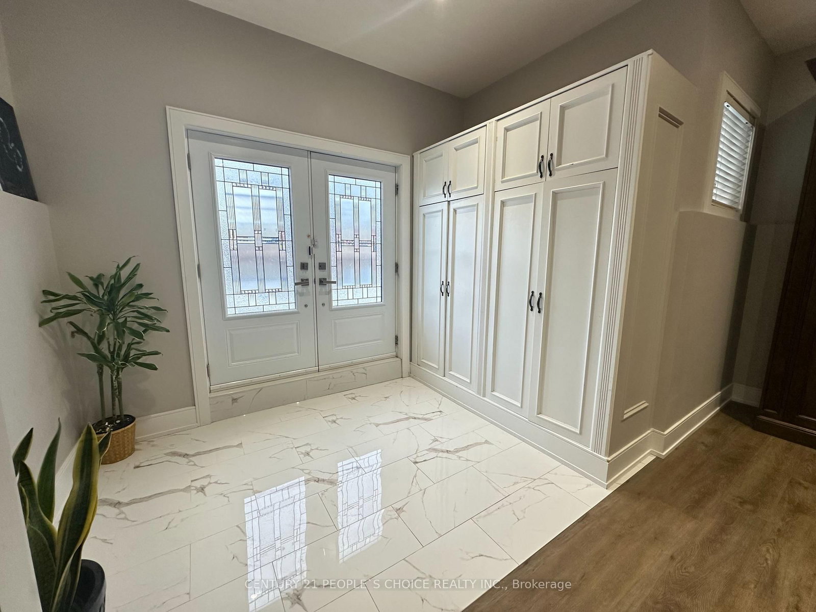 Detached House for lease at Basement-171 Cornelius Pkwy, Toronto, Ontario, M6L 2K8 - Maple Leaf - MLS: W12948456