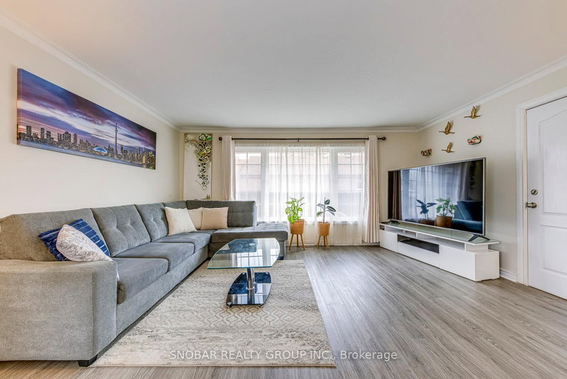 97 Westhampton Dr, Toronto, M9R 1Y1 | Image 3
