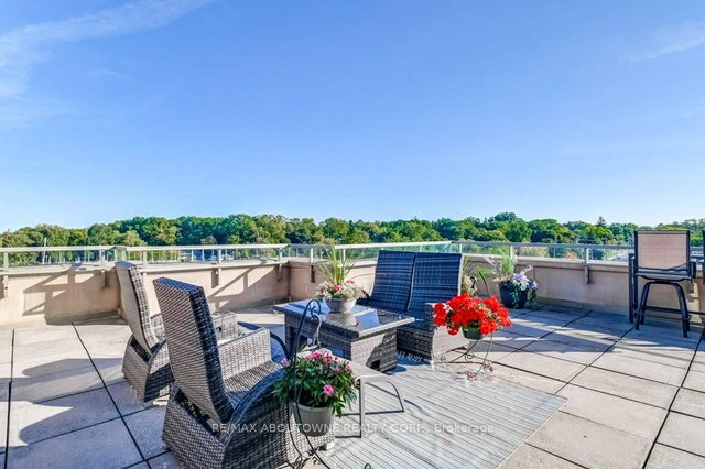 519 - 2511 Lakeshore Road W