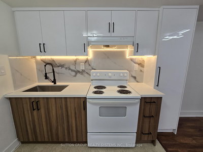 1 - 2886 Lake Shore Blvd | Toronto | Image