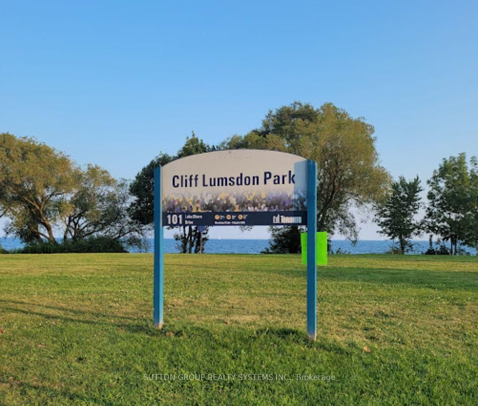 2886 Lake Shore Boulevard W, Unit 1 - Photo 21