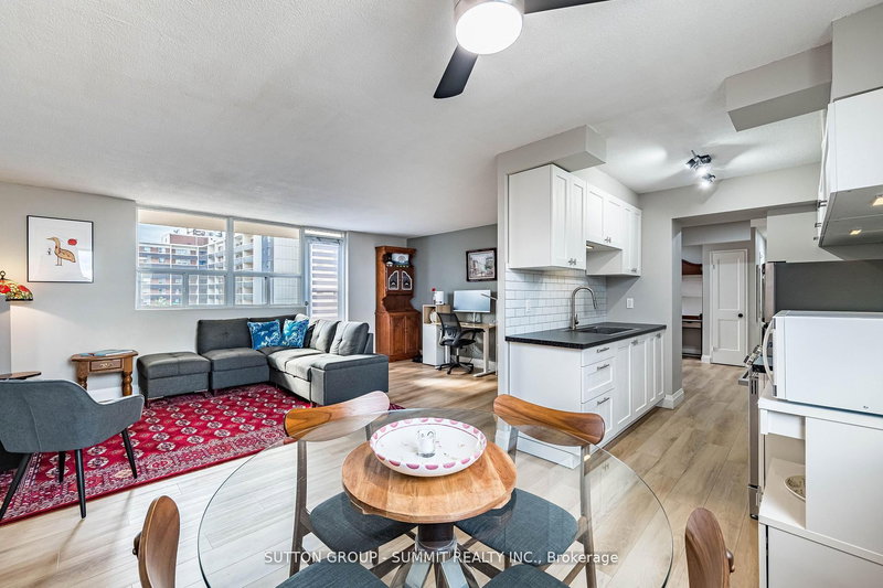 618 - 700 DYNES Rd, Burlington, L7H 3M2 | Image 2