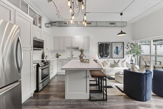 211 - 2 Fieldway Road