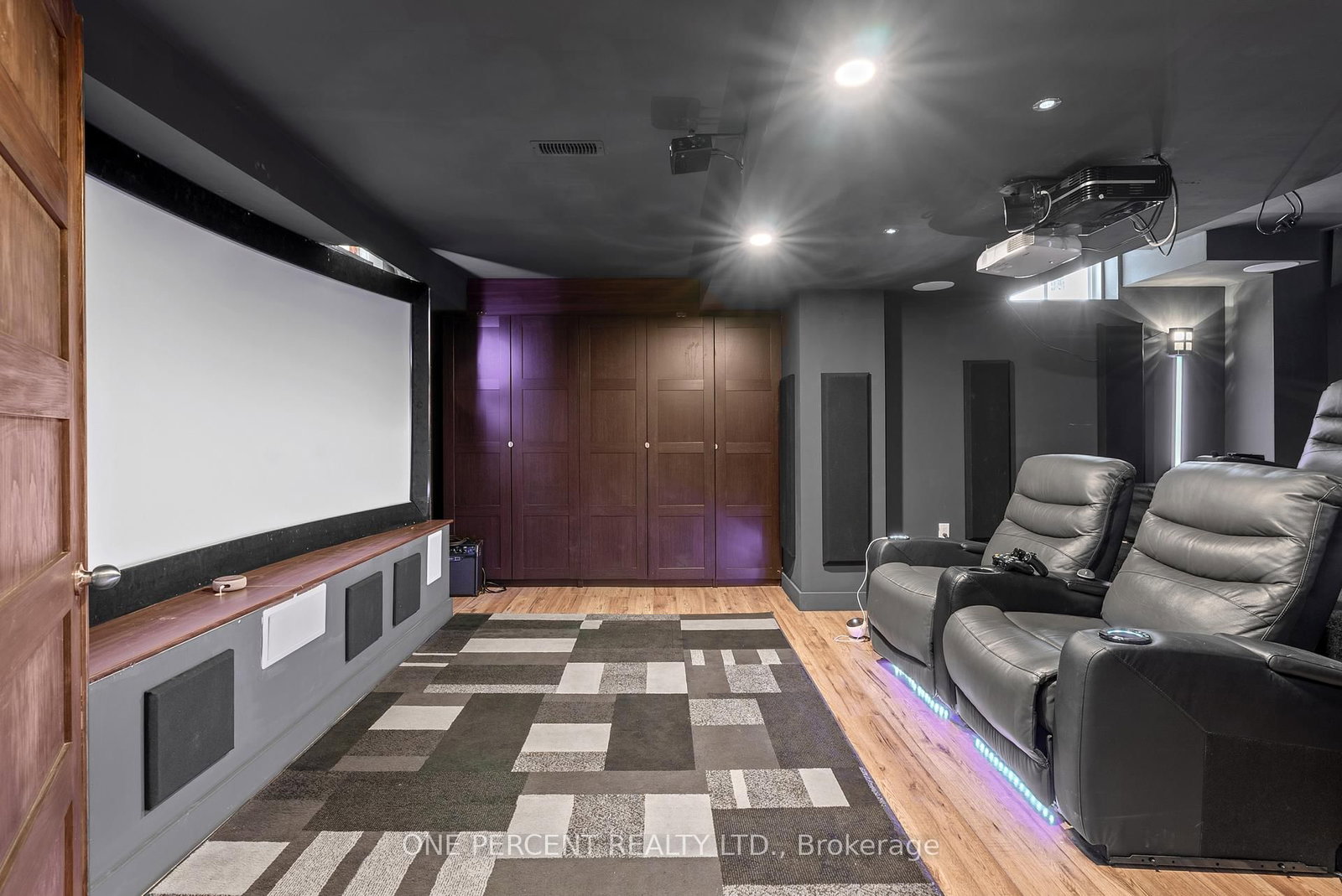 Detached House for sale at 6 Duffel Crescent, Halton Hills, Ontario, L7G 0H7 - Georgetown - MLS: W12949212