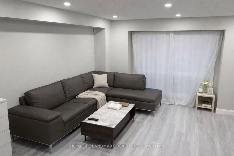 26 - 50 Strathaven Dr, Mississauga, L5R 4E7 | Image 3