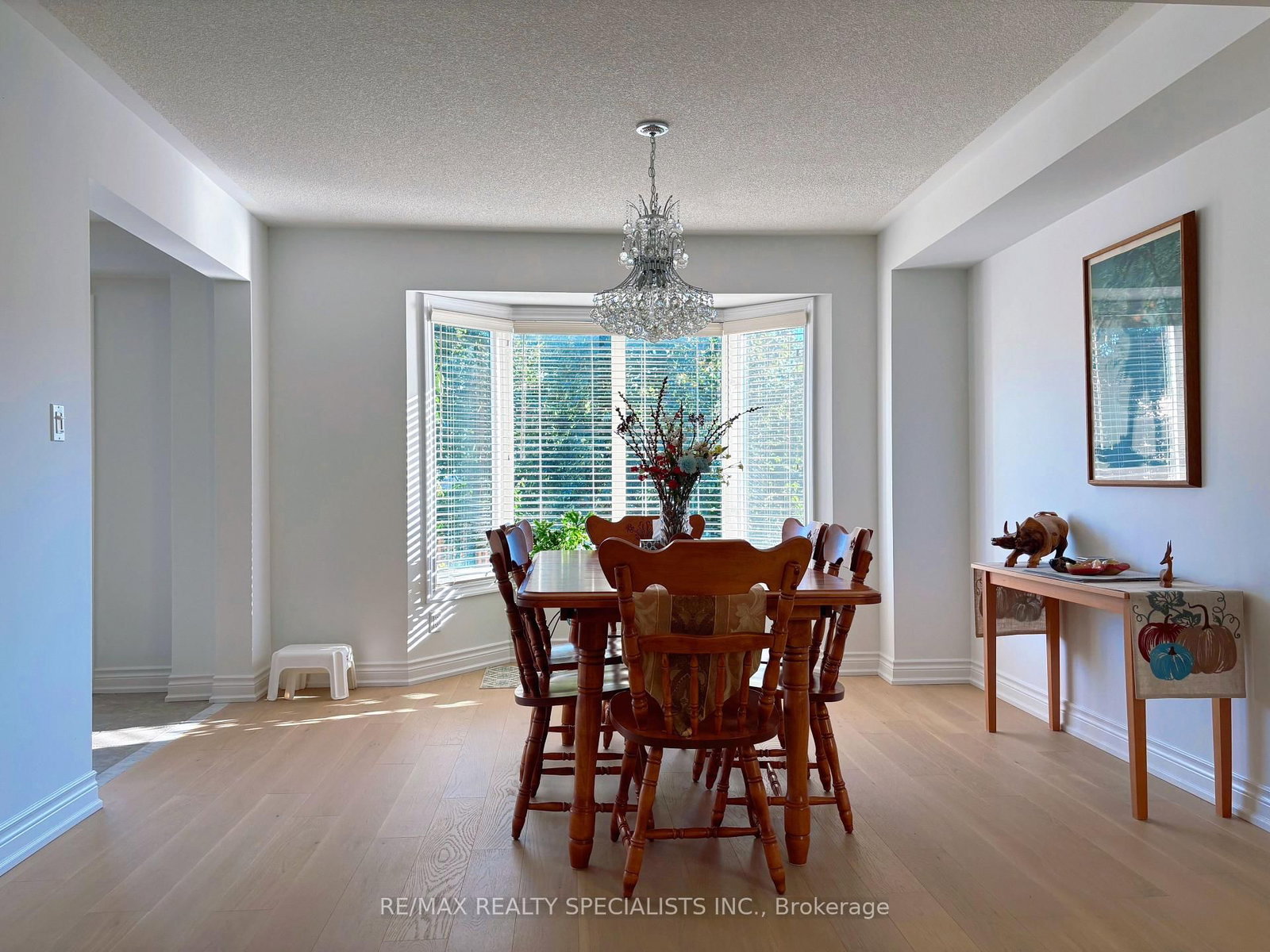 Detached House for sale at 796 Alliance Court, Mississauga, Ontario, L5V 3C4 - East Credit - MLS: W12949534