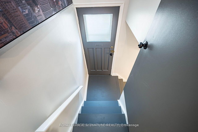 Bsmt - 6 Twelfth Street