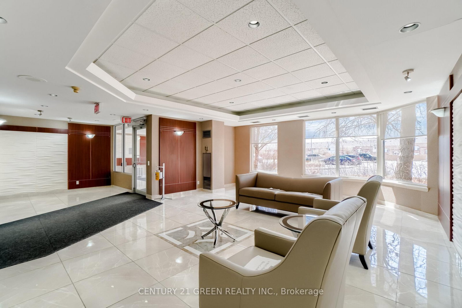 135 Hillcrest Avenue • #203 • Mississauga, ON photo 3