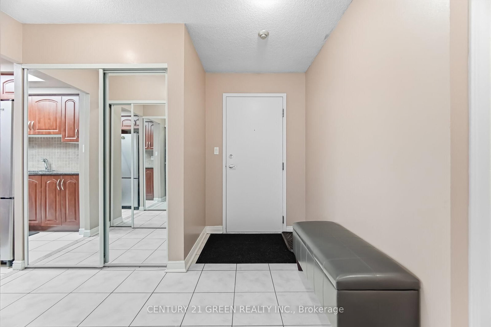 135 Hillcrest Avenue • #203 • Mississauga, ON photo 7