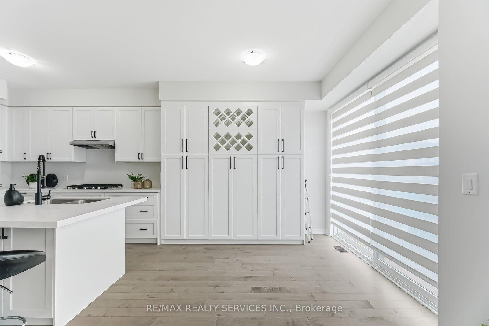 Detached House for sale at 35 Del Grappa Street, Caledon, Ontario, L7C 1J6 - Rural Caledon - MLS: W12949768