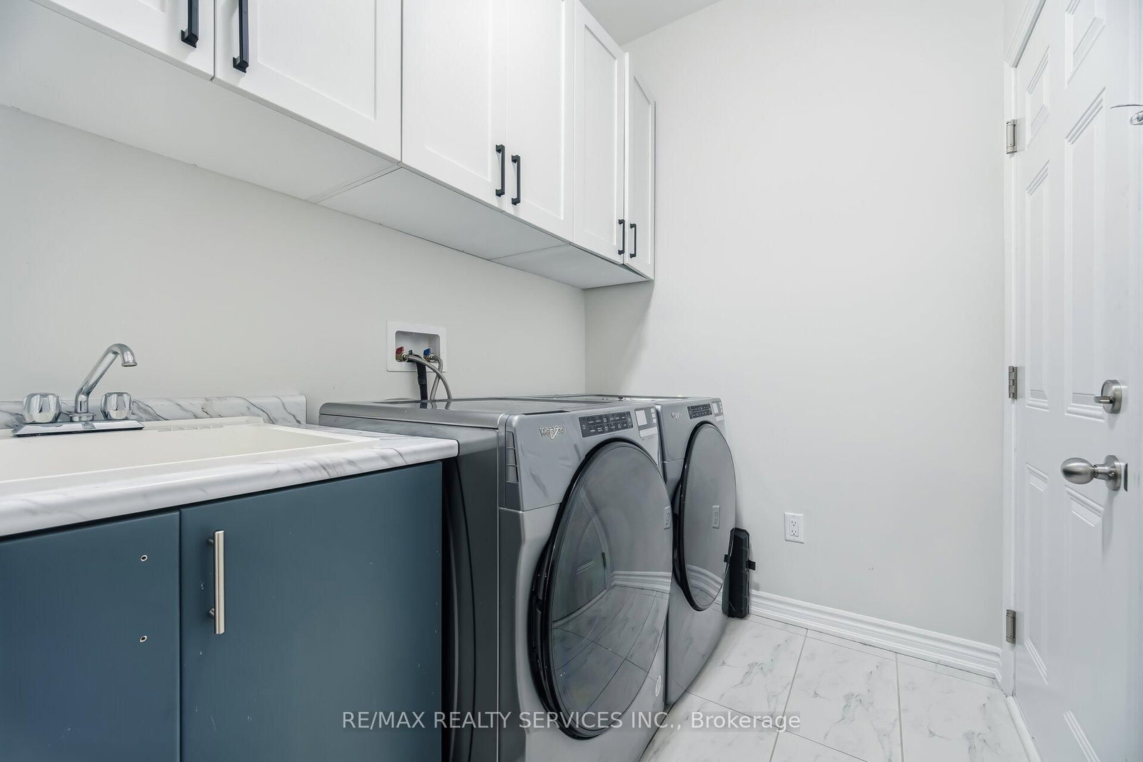 Detached House for sale at 35 Del Grappa Street, Caledon, Ontario, L7C 1J6 - Rural Caledon - MLS: W12949768