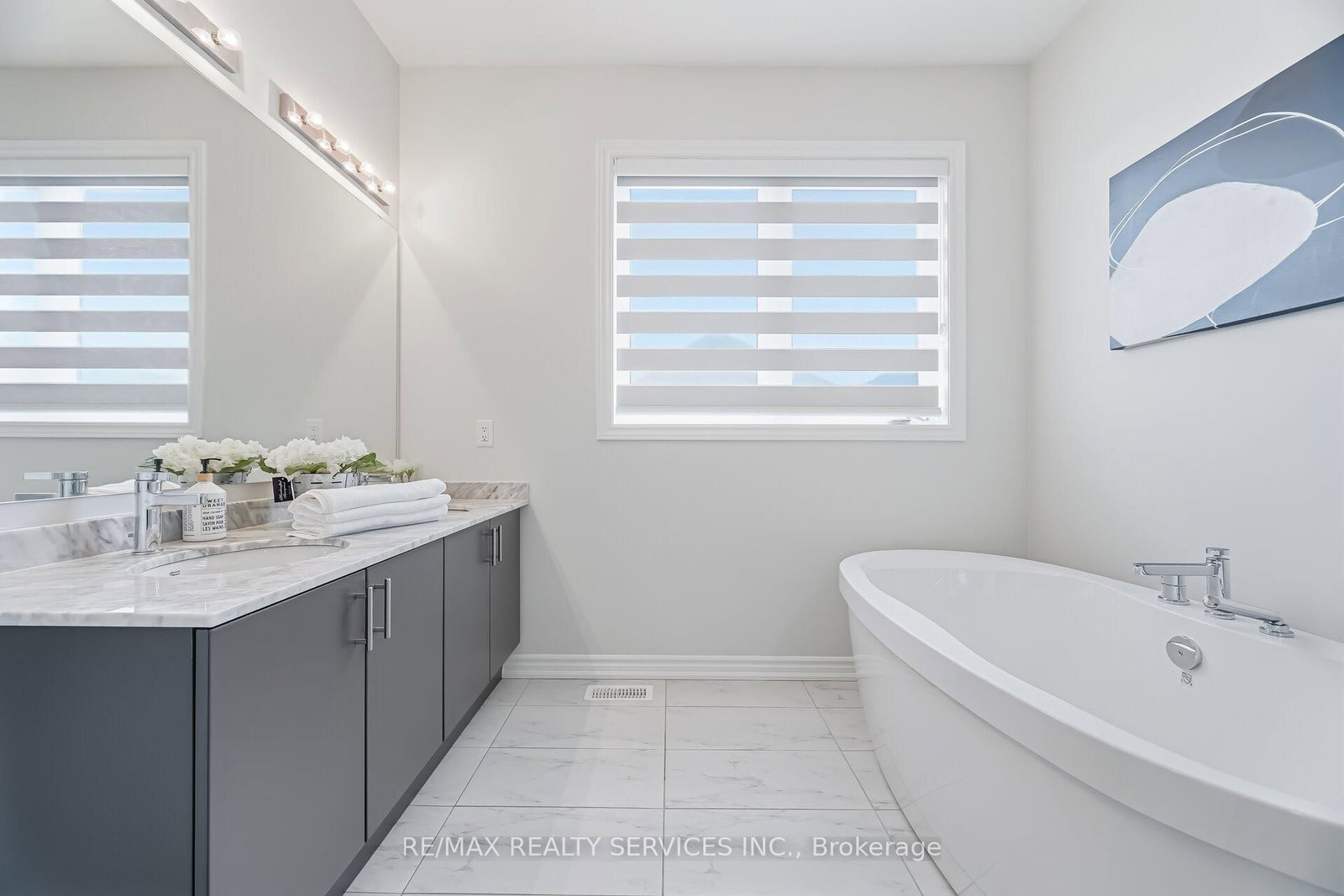 Detached House for sale at 35 Del Grappa Street, Caledon, Ontario, L7C 1J6 - Rural Caledon - MLS: W12949768