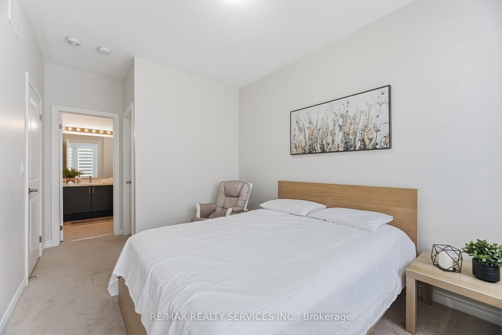 Detached House for sale at 35 Del Grappa Street, Caledon, Ontario, L7C 1J6 - Rural Caledon - MLS: W12949768