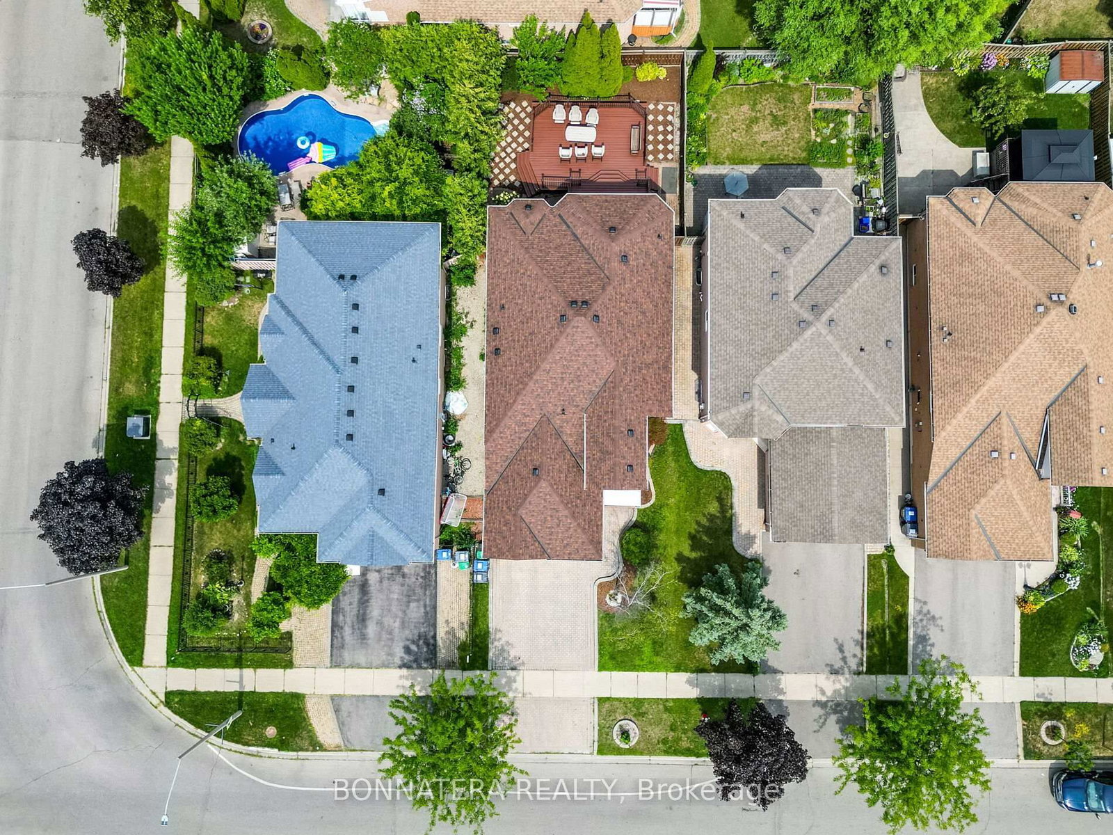 Detached House for sale at 5471 Whitehorn Avenue, Mississauga, Ontario, L5V 1V5 - East Credit - MLS: W12949816