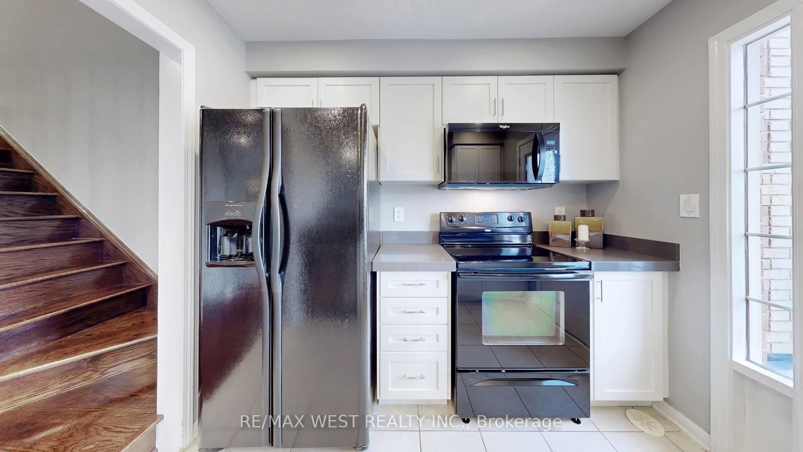 Townhouse for sale at 36 Finney Terrace, Milton, Ontario, L9T 6Z5 - Harrison - MLS: W12949888