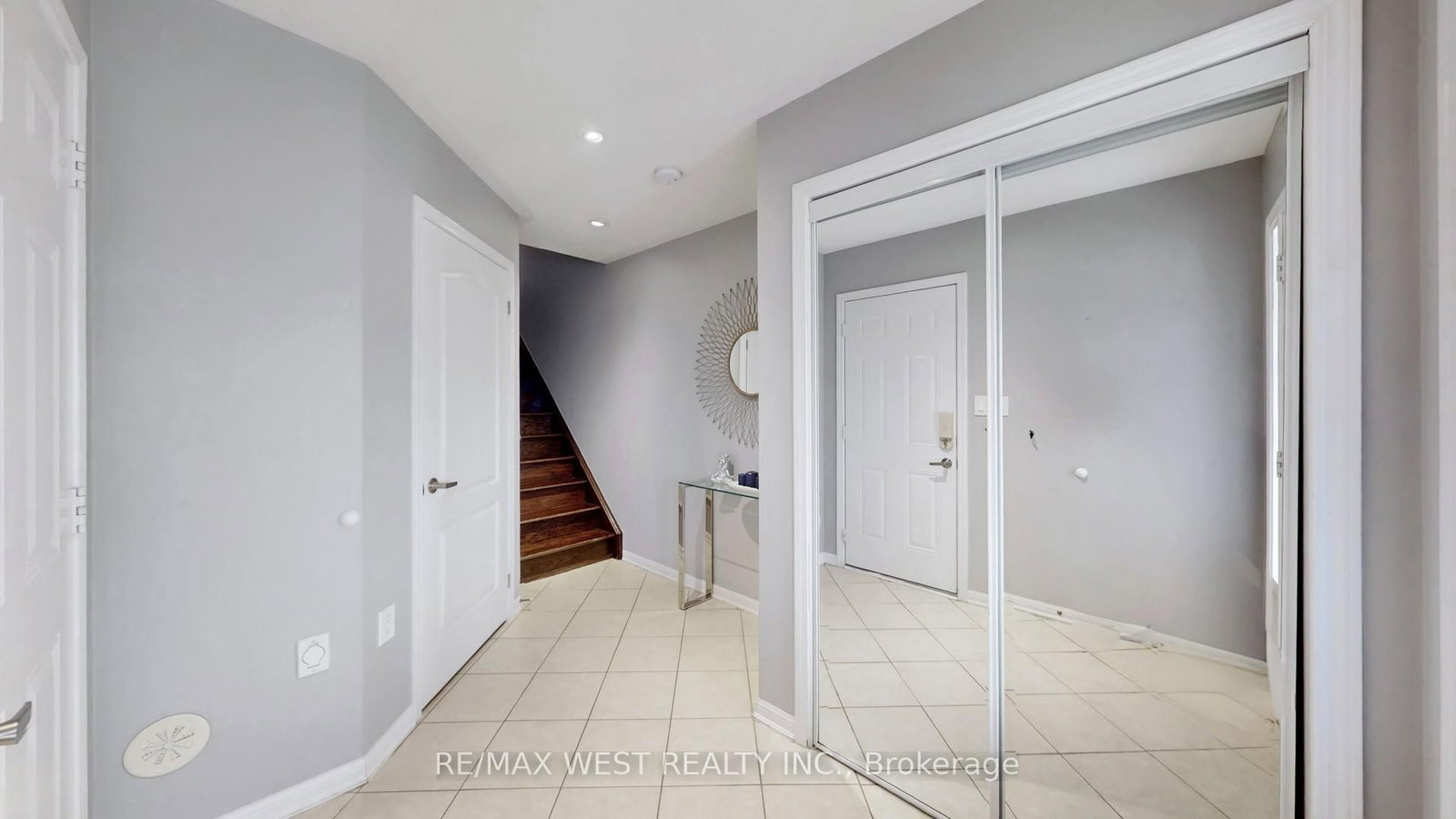 Townhouse for sale at 36 Finney Terrace, Milton, Ontario, L9T 6Z5 - Harrison - MLS: W12949888