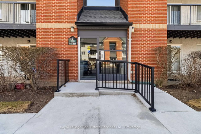 921 - 1450 Glen Abbey Gate