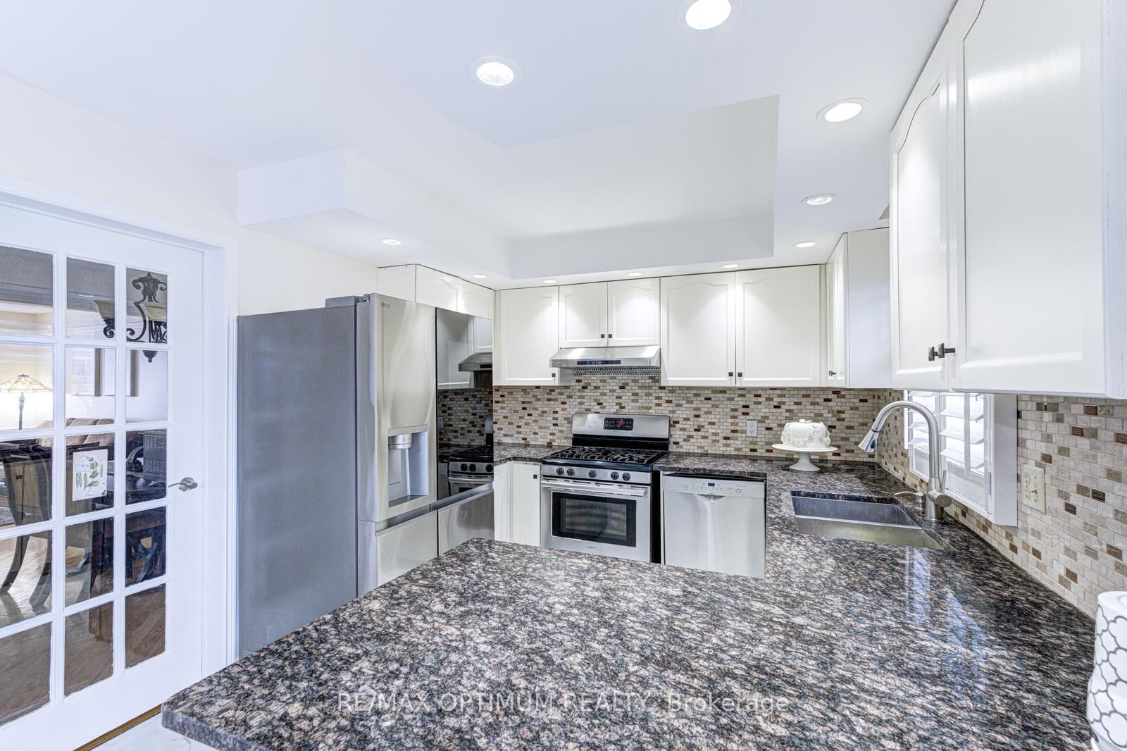 Detached House for sale at 124 Philosopher's Trail, Brampton, Ontario, L6S 5C8 - Northgate - MLS: W12950194