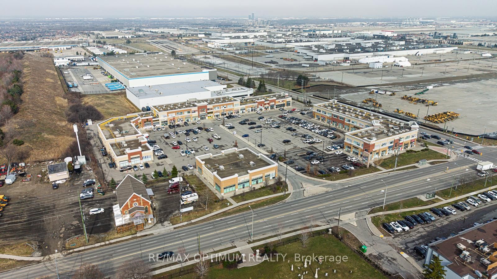 Detached House for sale at 124 Philosopher's Trail, Brampton, Ontario, L6S 5C8 - Northgate - MLS: W12950194