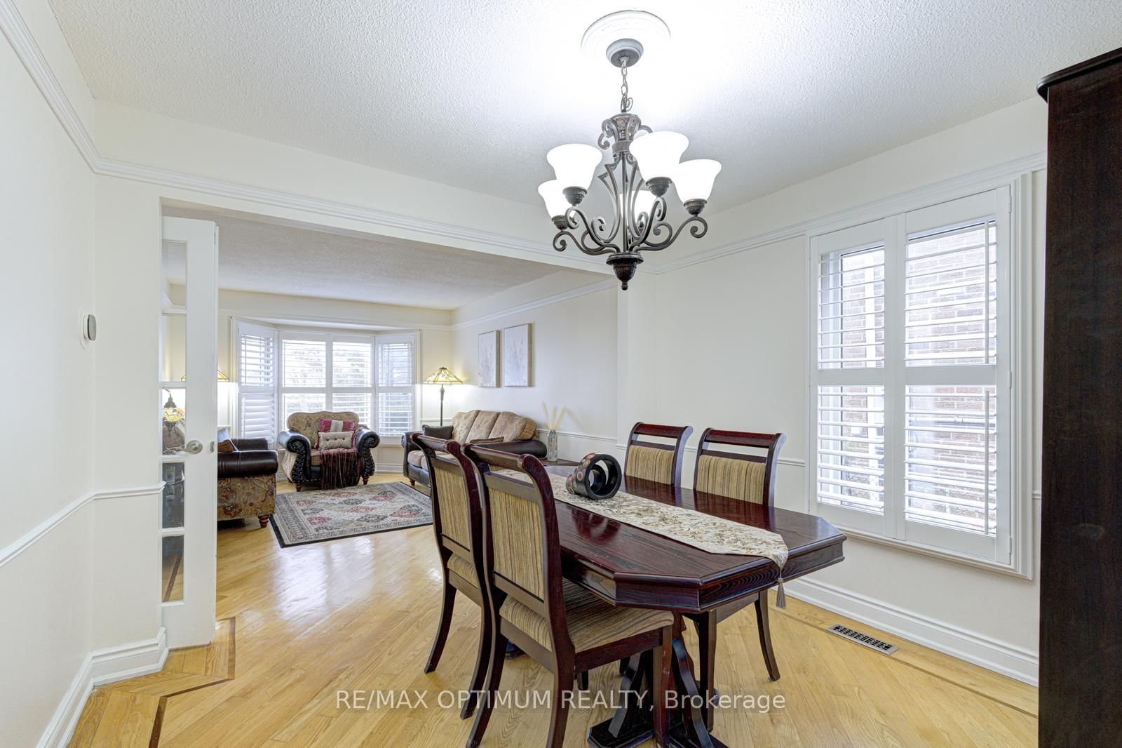 Detached House for sale at 124 Philosopher's Trail, Brampton, Ontario, L6S 5C8 - Northgate - MLS: W12950194