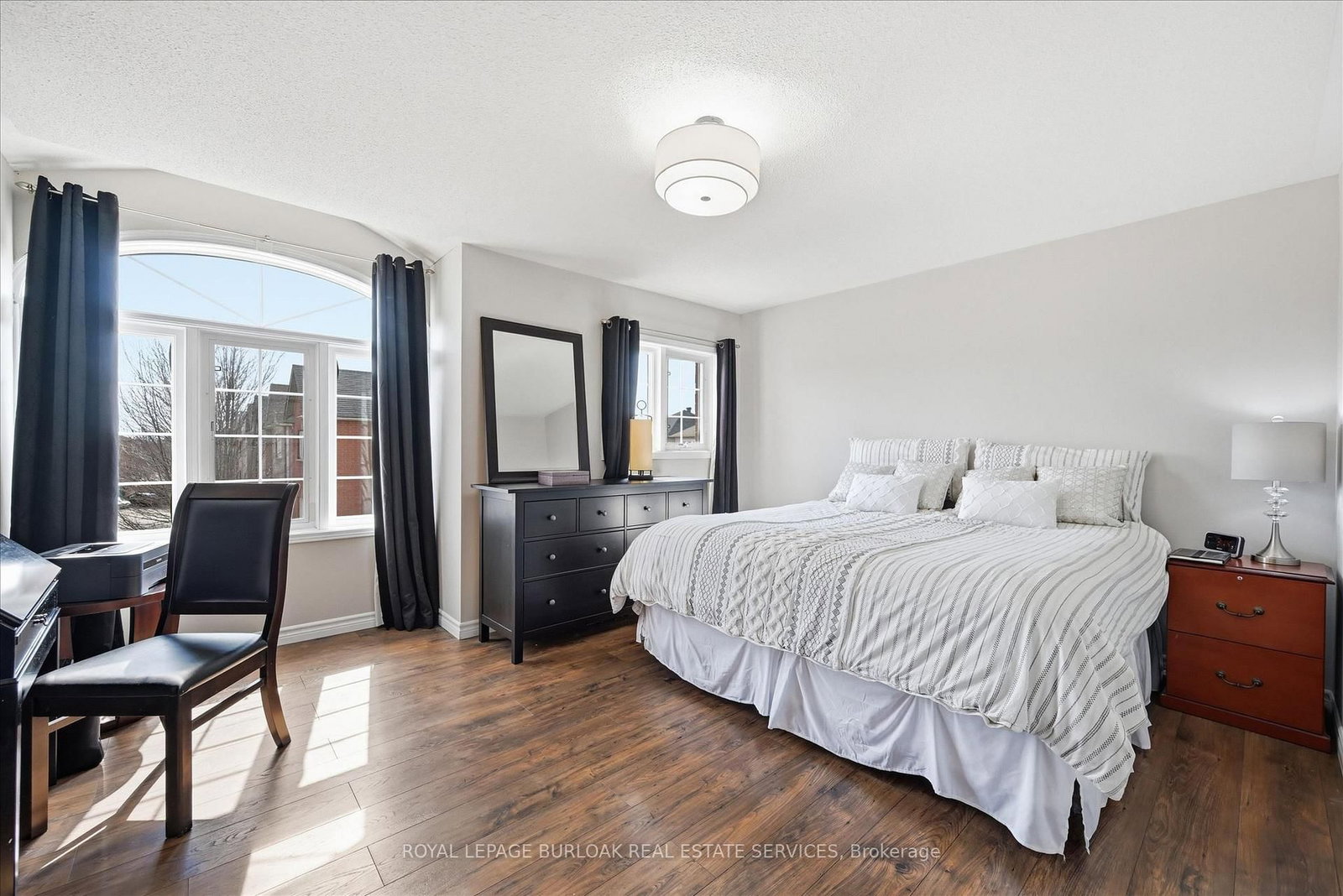 Detached House for sale at 6-5110 Fairview Street, Burlington, Ontario, L7L 7H6 - Appleby - MLS: W12950252