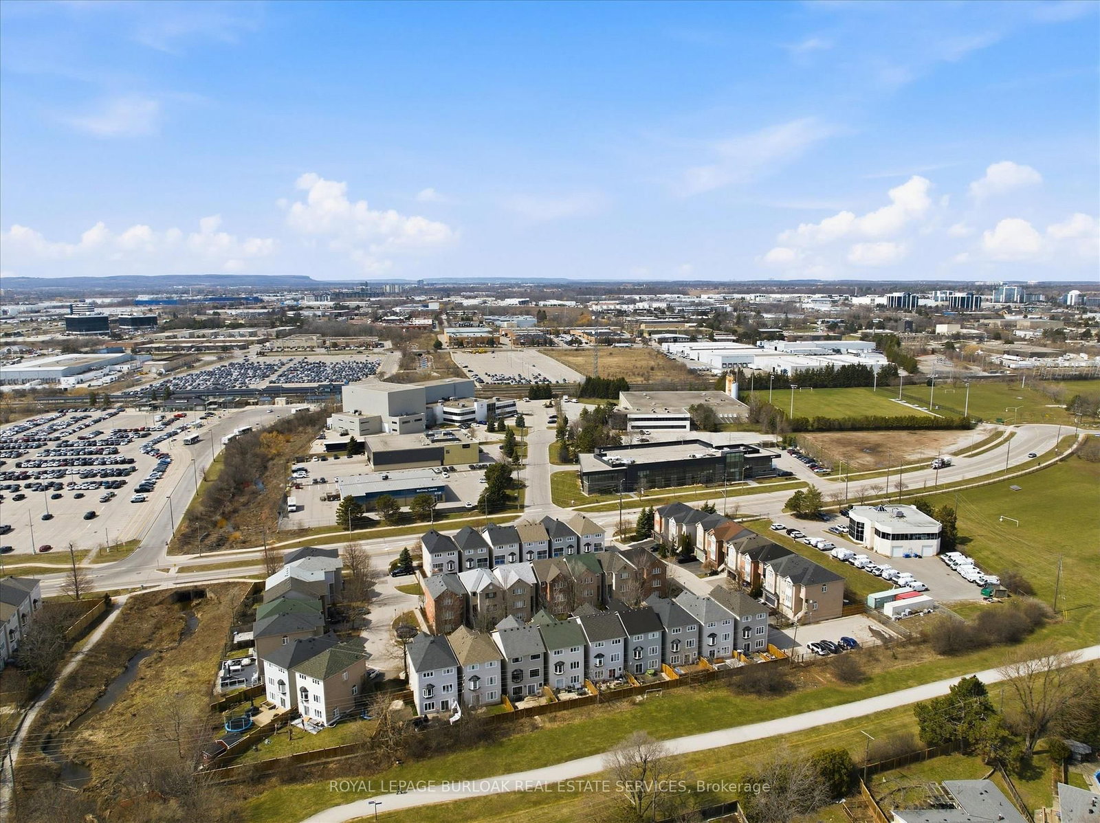 Detached House for sale at 6-5110 Fairview Street, Burlington, Ontario, L7L 7H6 - Appleby - MLS: W12950252