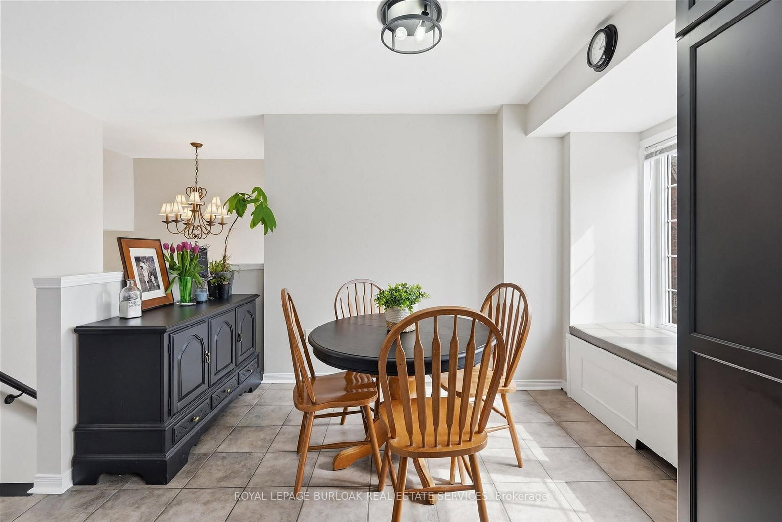 Detached House for sale at 6-5110 Fairview Street, Burlington, Ontario, L7L 7H6 - Appleby - MLS: W12950252