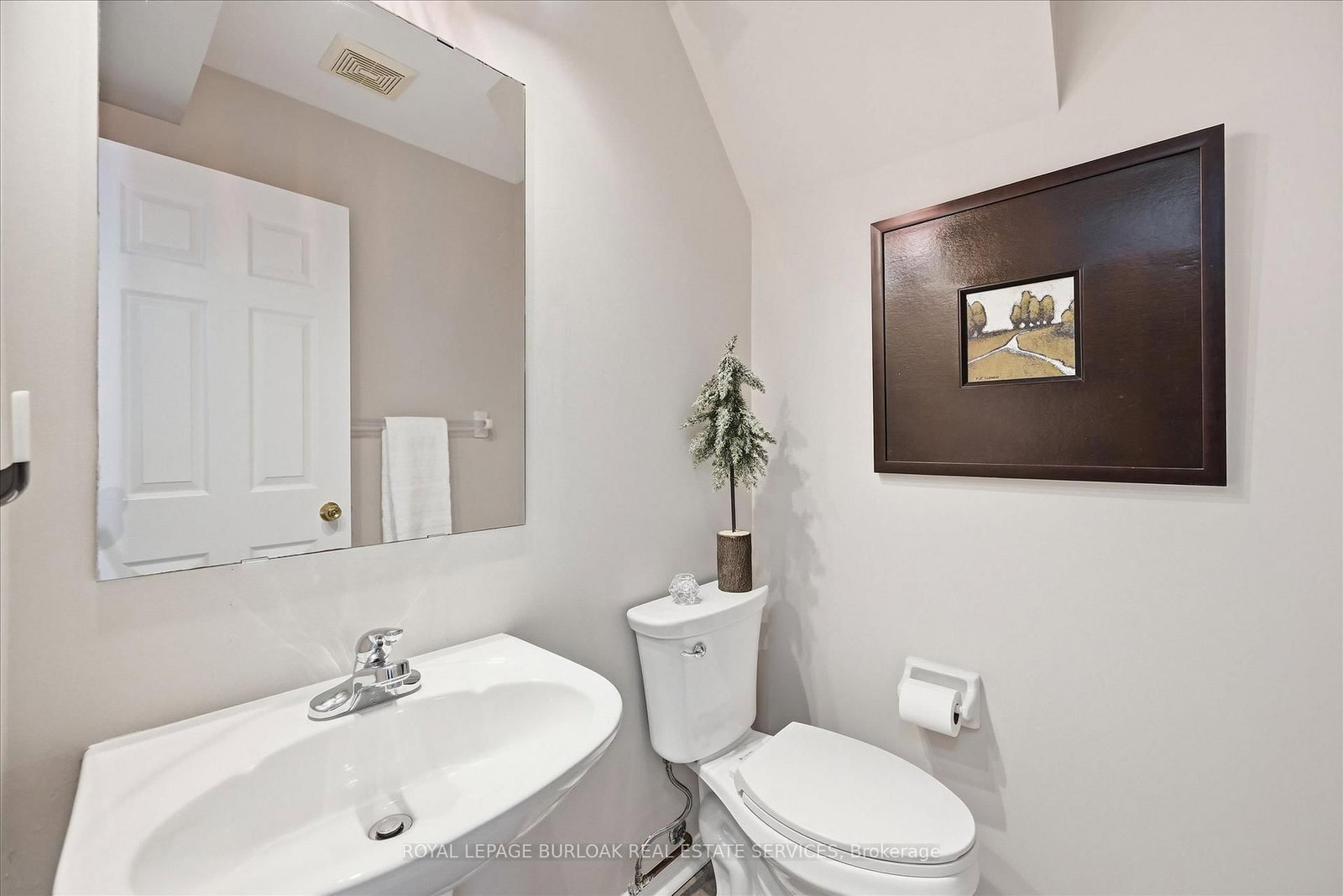 Detached House for sale at 6-5110 Fairview Street, Burlington, Ontario, L7L 7H6 - Appleby - MLS: W12950252