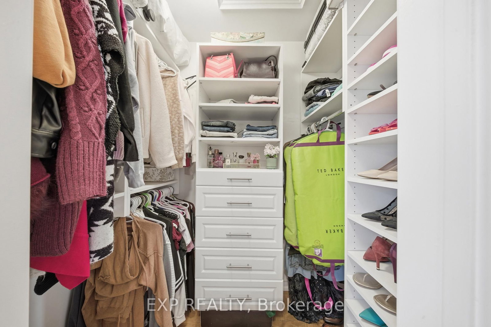 Detached House for sale at 1360 Hill Street, Milton, Ontario, L9T 6M3 - Beaty - MLS: W12950442